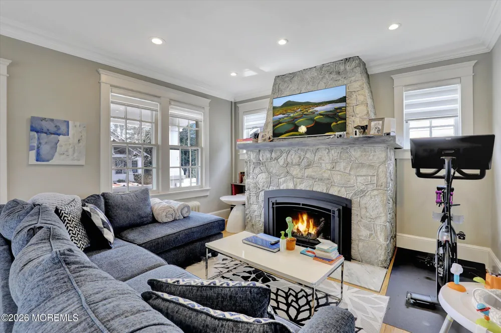 603 Laurel Avenue Allenhurst, NJ 07711