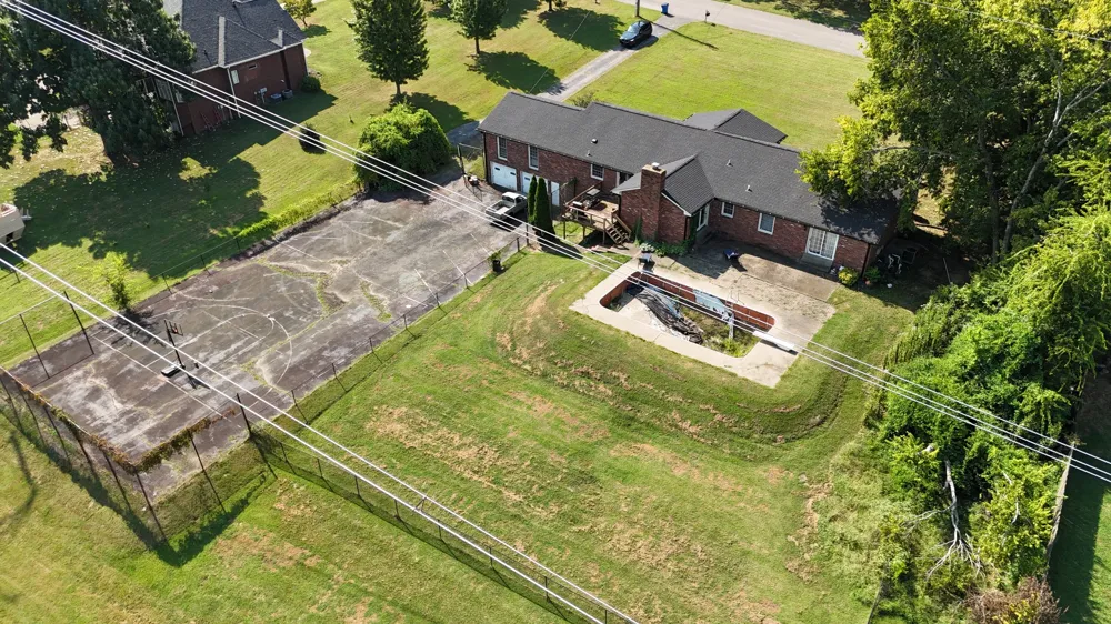 8204 Gordon Petty Ct Brentwood, TN 37027