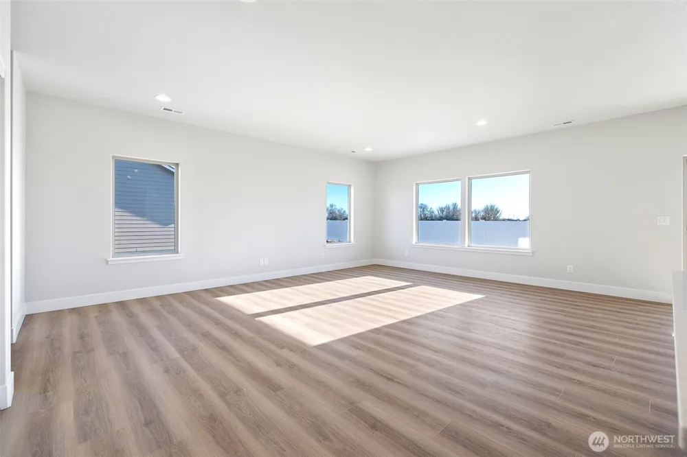 4247 W Sandy Court Moses Lake, WA 98837