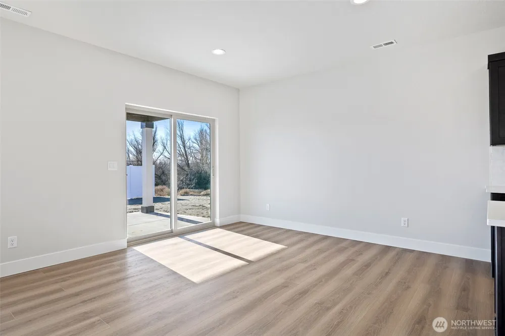 4247 W Sandy Court Moses Lake, WA 98837