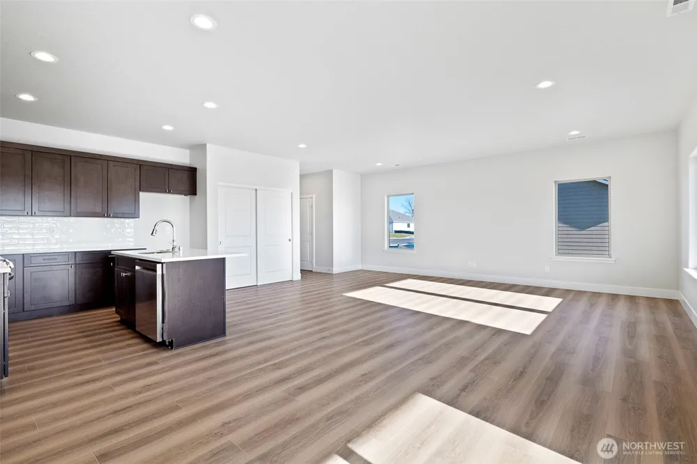 4247 W Sandy Court Moses Lake, WA 98837