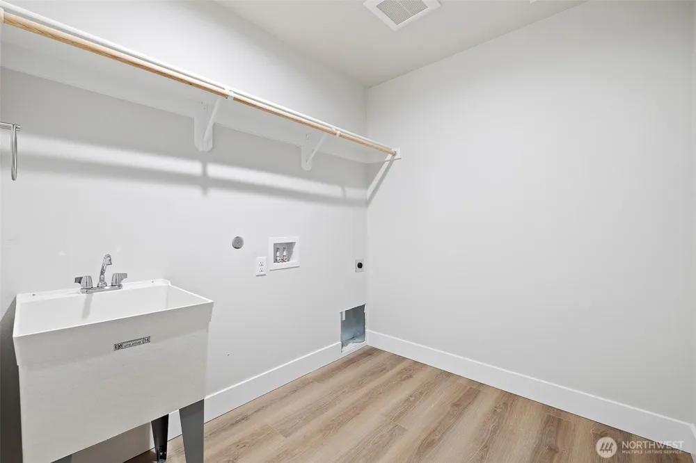 4247 W Sandy Court Moses Lake, WA 98837