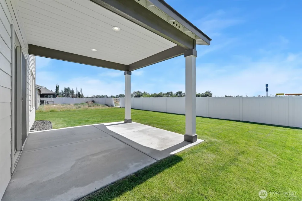 4247 W Sandy Court Moses Lake, WA 98837
