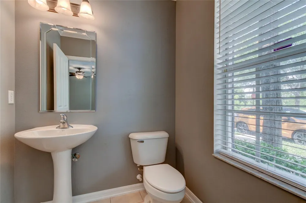 10003 BRADWELL PLACE Tampa, FL 33626