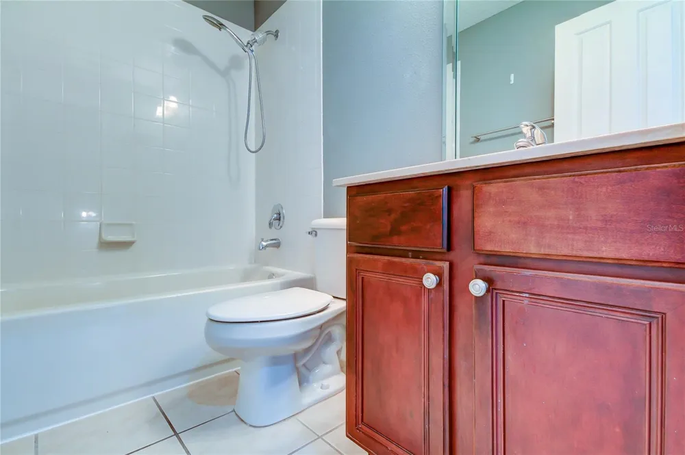 10003 BRADWELL PLACE Tampa, FL 33626
