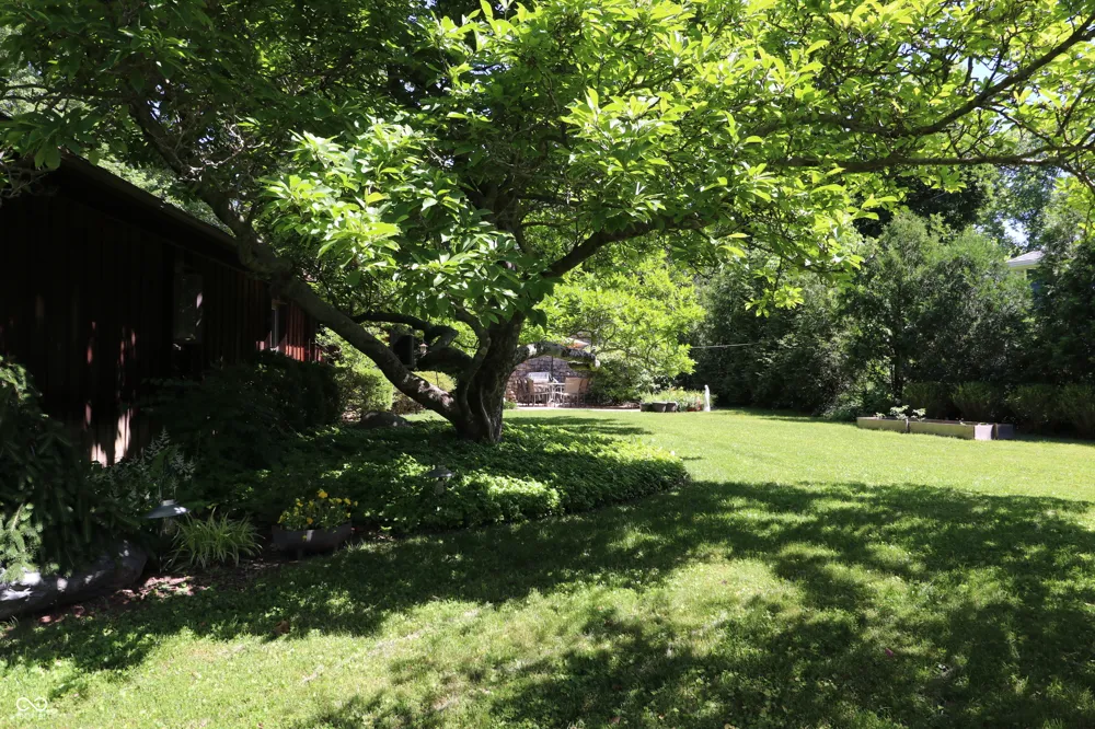 714 Edgewood Drive Batesville, IN 47006