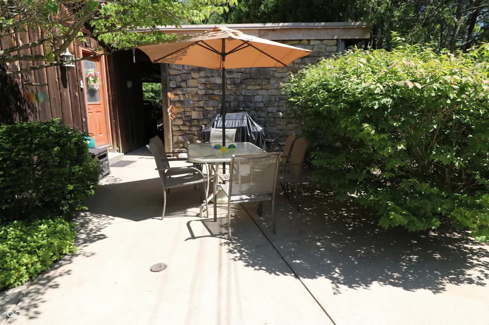 714 Edgewood Drive Batesville, IN 47006