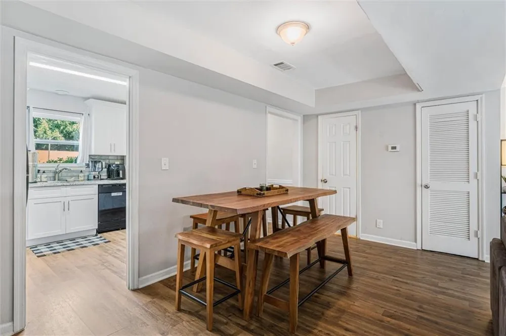 6005 Pat Mell Place SE Smyrna, GA 30080
