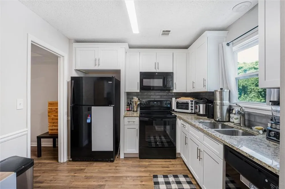 6005 Pat Mell Place SE Smyrna, GA 30080