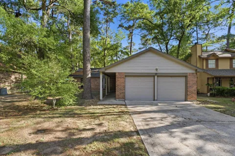 29 S High Oaks Circle