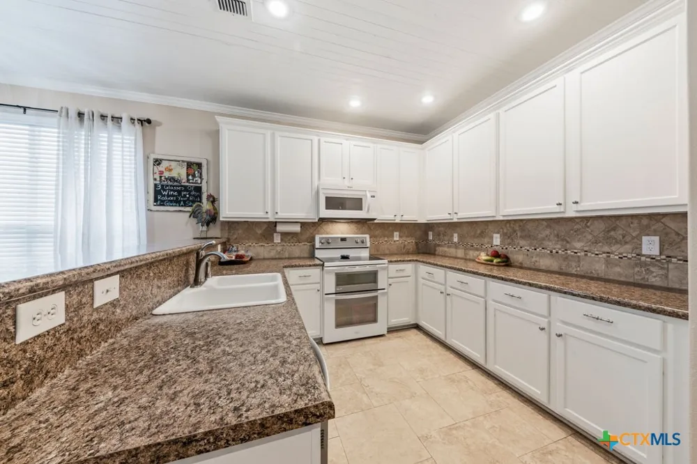 125 Eagle Flight Cibolo, TX 78108