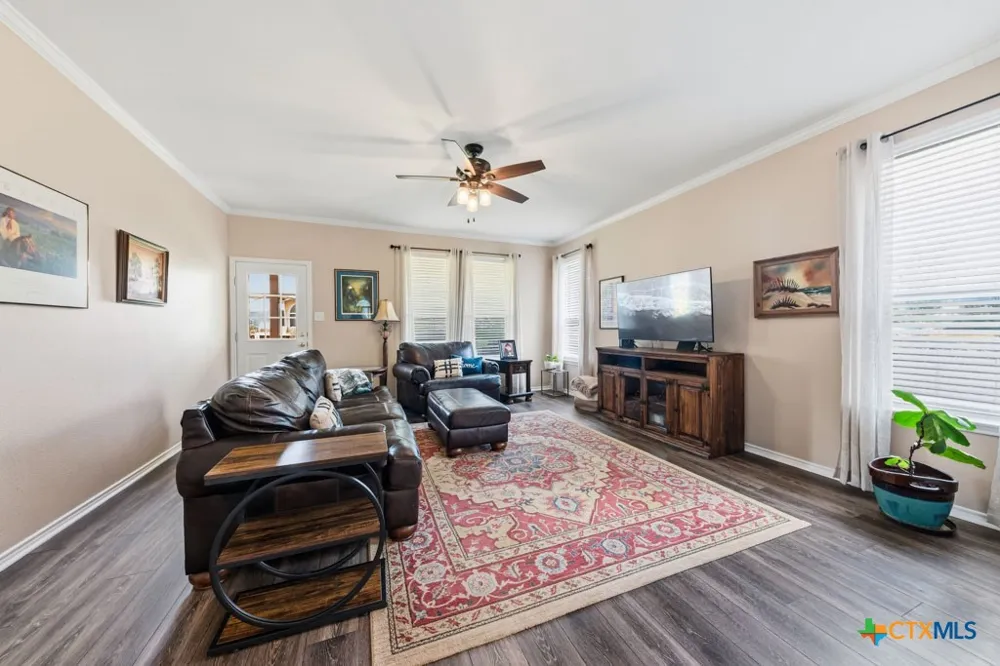 125 Eagle Flight Cibolo, TX 78108