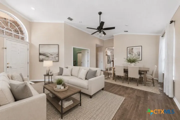 125 Eagle Flight Cibolo, TX 78108