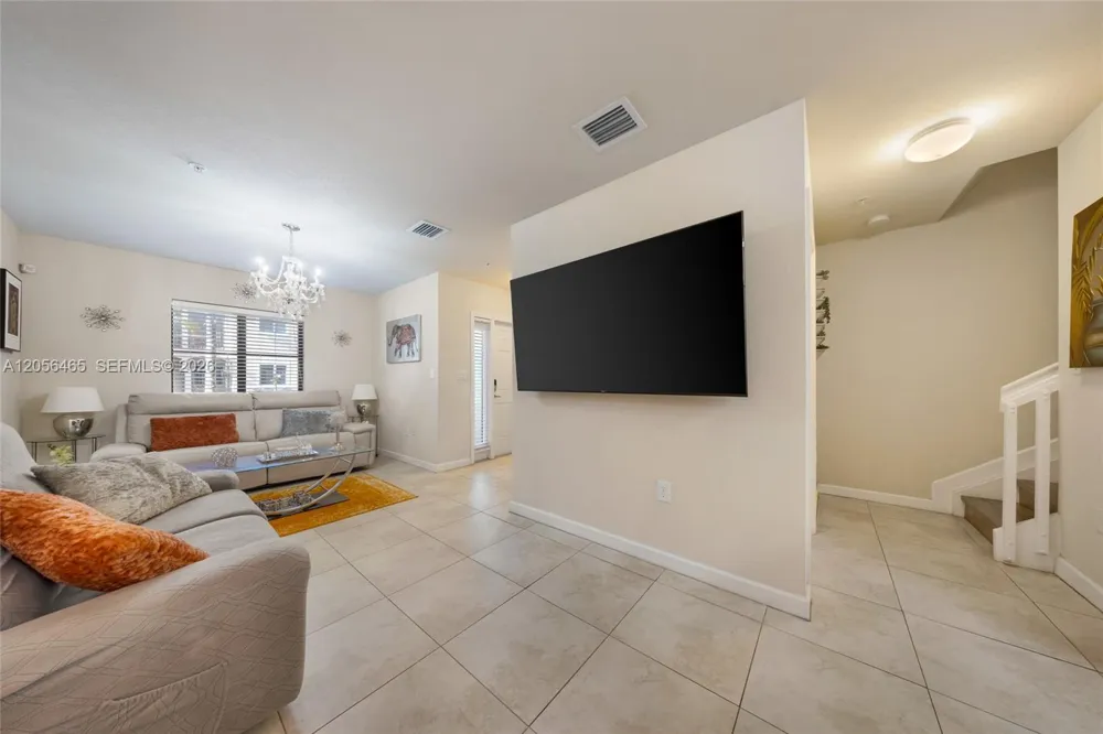 22501 SW 88th Pl #5-25 Cutler Bay, FL 33190