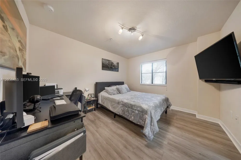 22501 SW 88th Pl #5-25 Cutler Bay, FL 33190