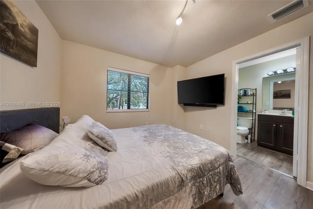 22501 SW 88th Pl #5-25 Cutler Bay, FL 33190