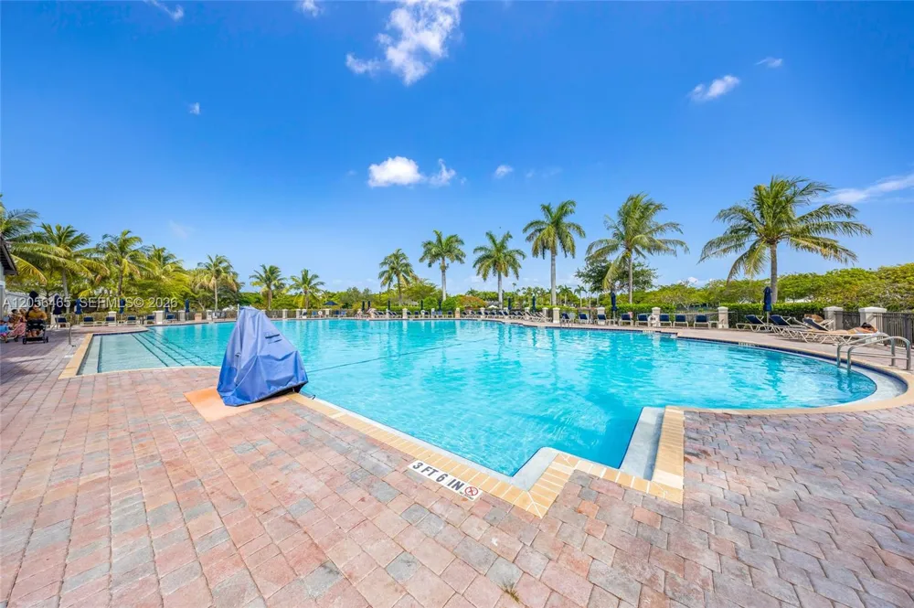 22501 SW 88th Pl #5-25 Cutler Bay, FL 33190
