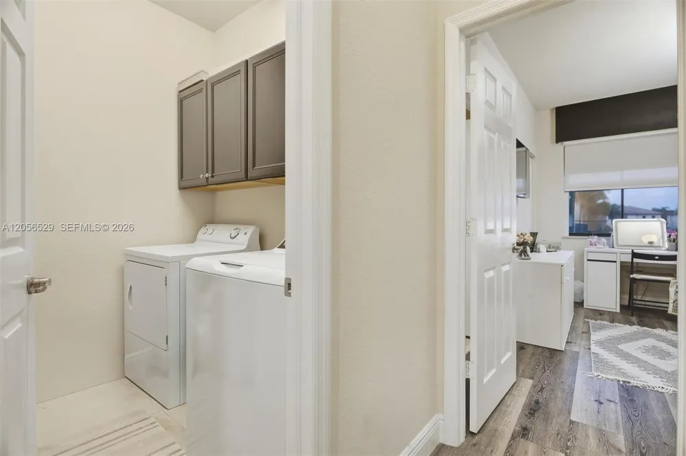 8870 NW 99th Path Doral, FL 33178