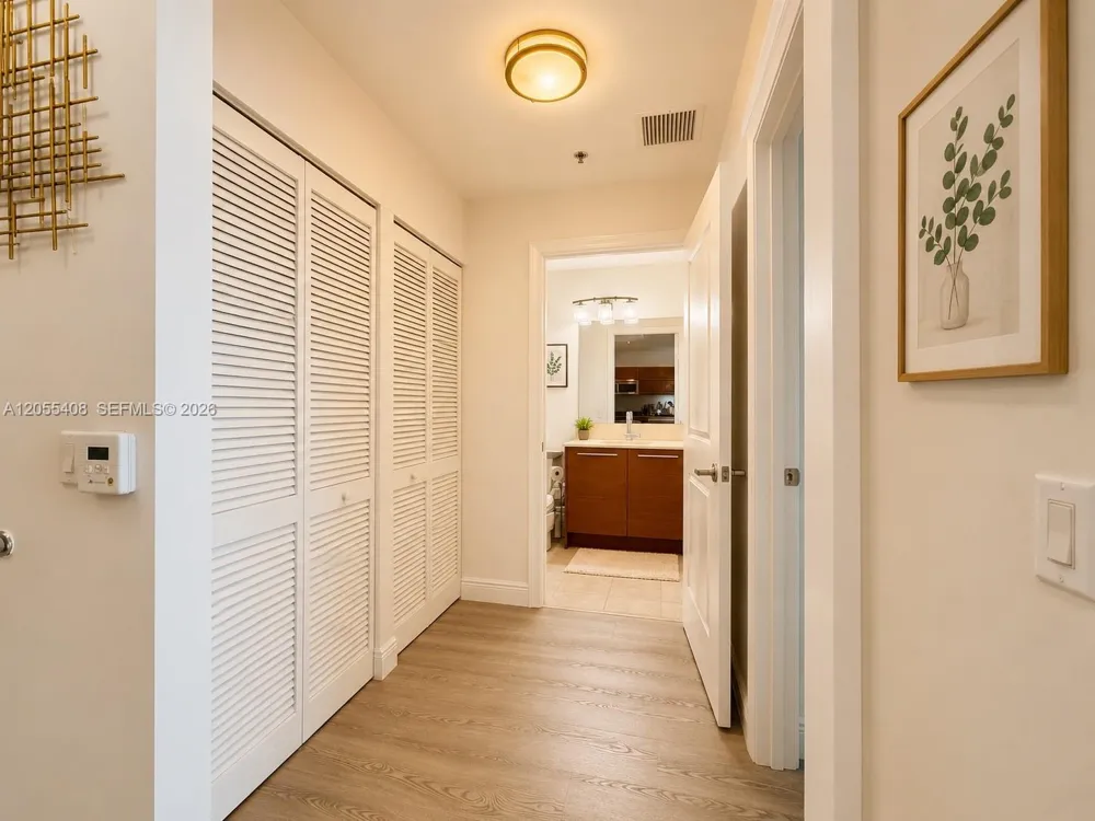 2641 N FLAMINGO ROAD #2706N Sunrise, FL 33332