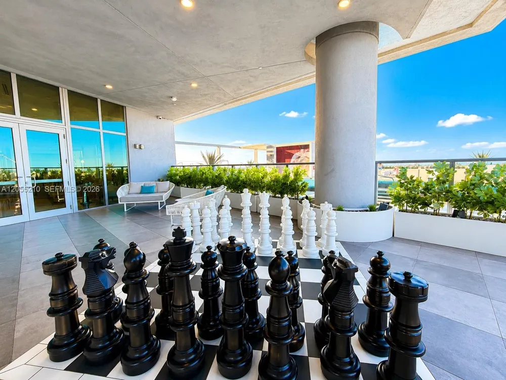 2000 METROPICA WAY #2208 Sunrise, FL 33323