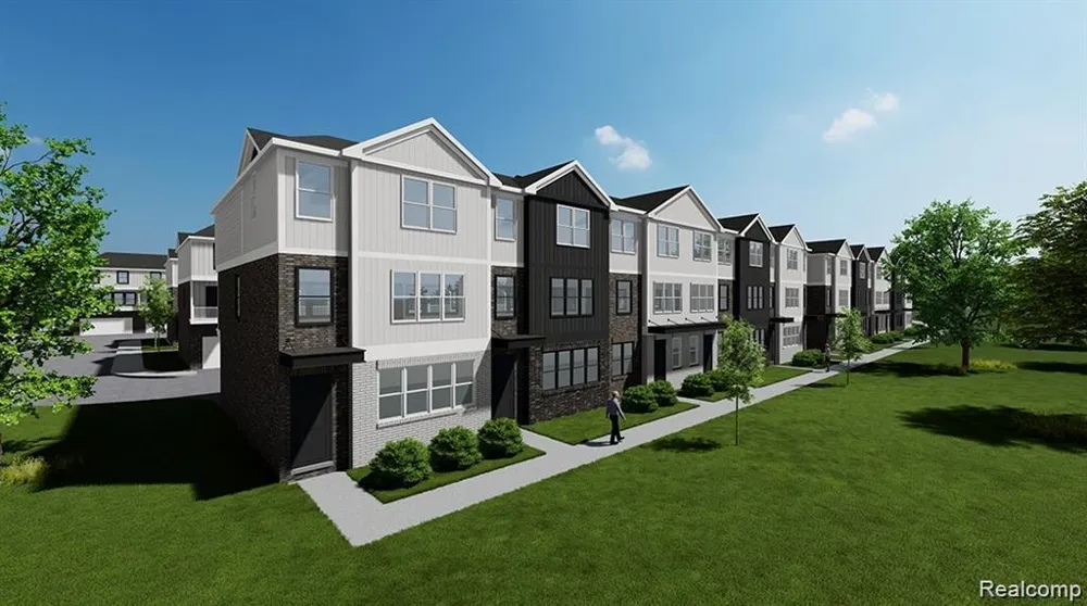 5467 Jacklyn Dr Troy City, MI 48098