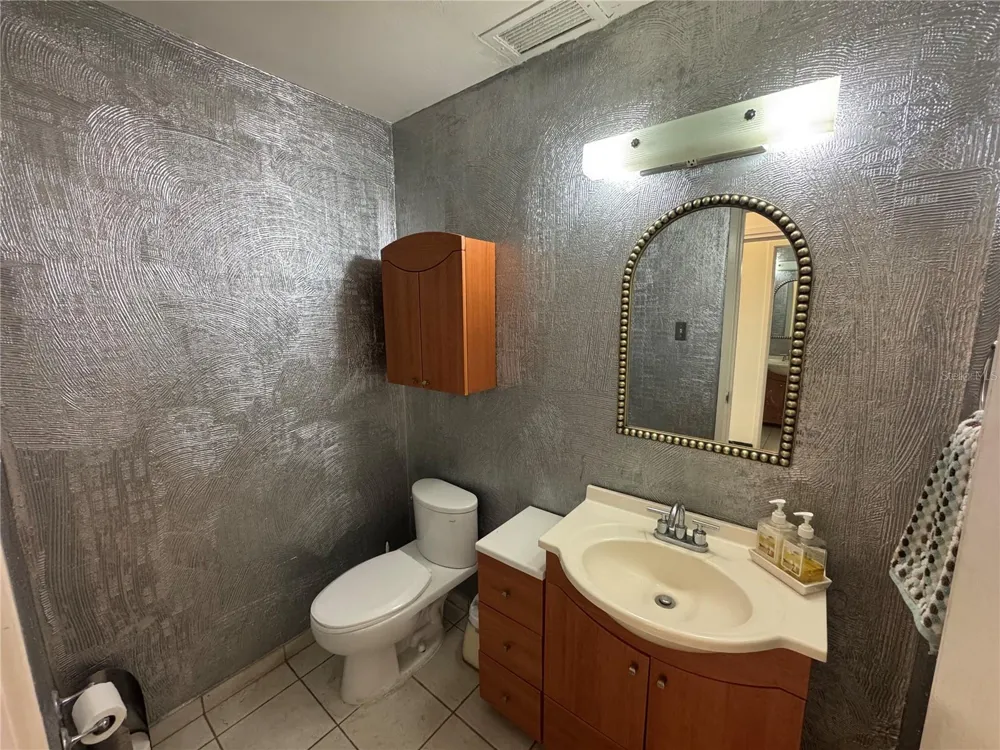 5757 AVE ISLA VERDE #PH-3 Carolina, PR 00979