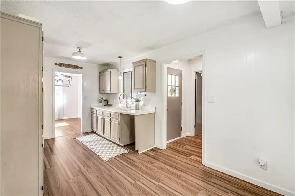 2814 Suncrest Drive Dalton, GA 30720