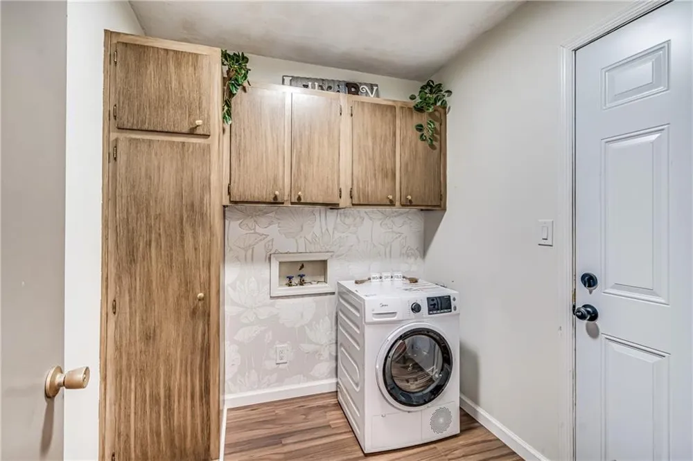 2814 Suncrest Drive Dalton, GA 30720