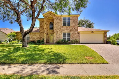 5101 Cavendish Drive