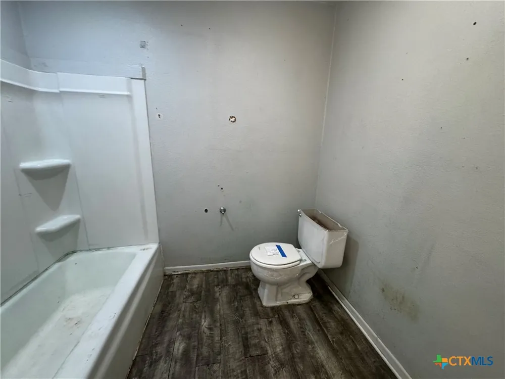 598 US Hwy 84 W Evant, TX 76525