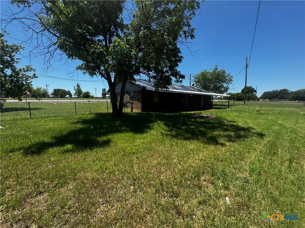 598 US Hwy 84 W Evant, TX 76525
