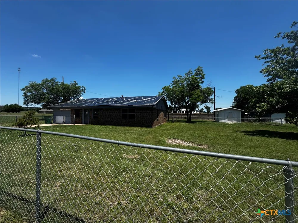 598 US Hwy 84 W Evant, TX 76525
