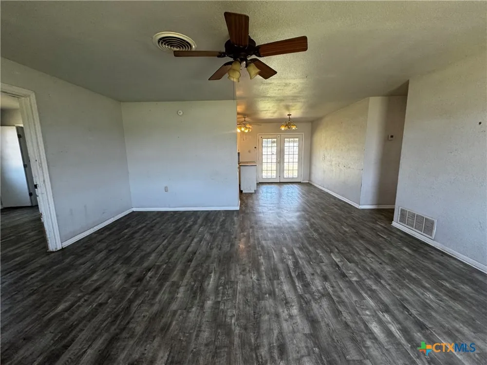 598 US Hwy 84 W Evant, TX 76525