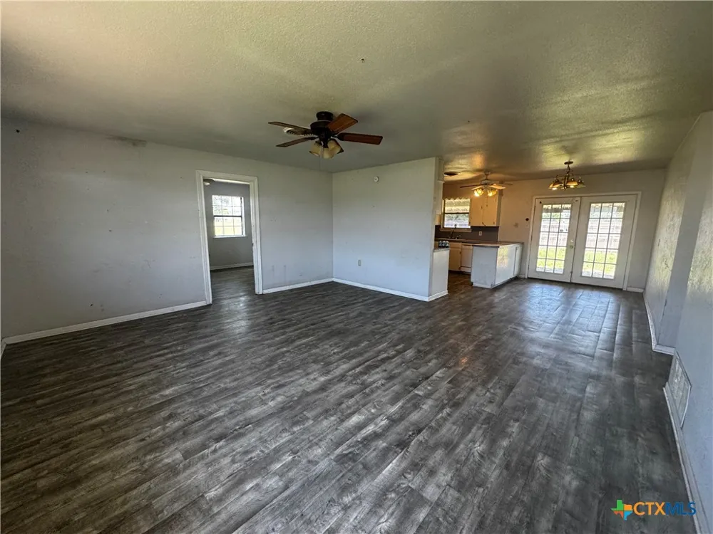 598 US Hwy 84 W Evant, TX 76525