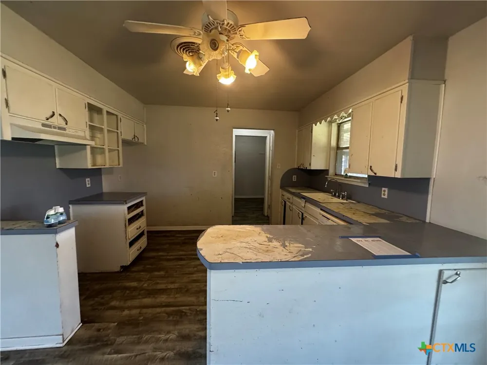 598 US Hwy 84 W Evant, TX 76525