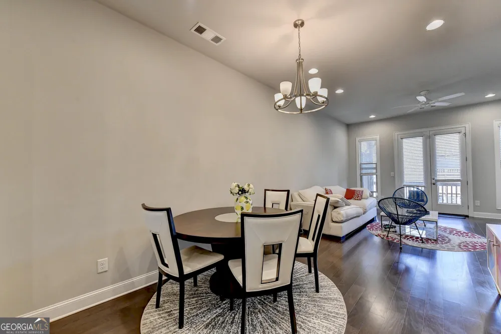 4245 Deming CIR Sandy Springs, GA 30342
