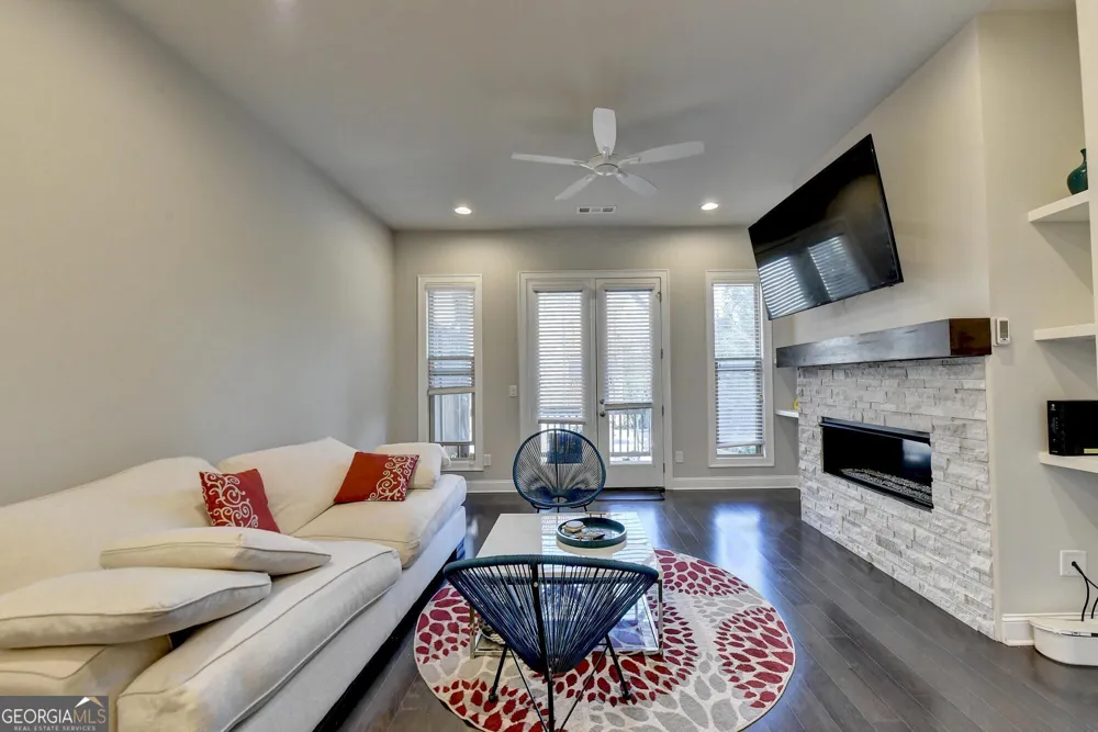 4245 Deming CIR Sandy Springs, GA 30342