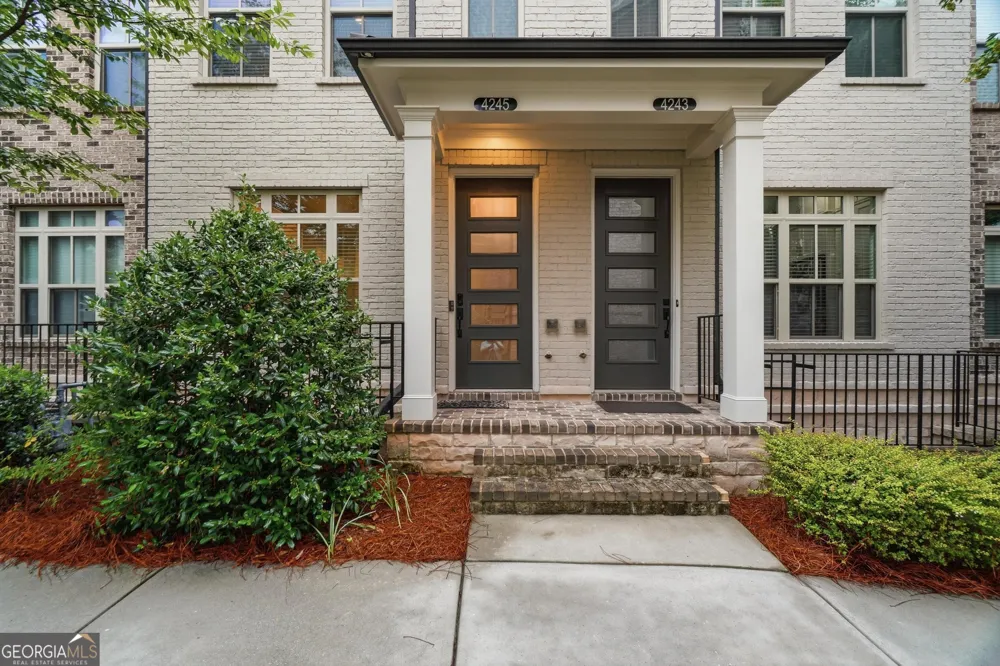 4245 Deming CIR Sandy Springs, GA 30342