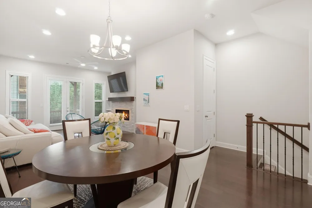 4245 Deming CIR Sandy Springs, GA 30342