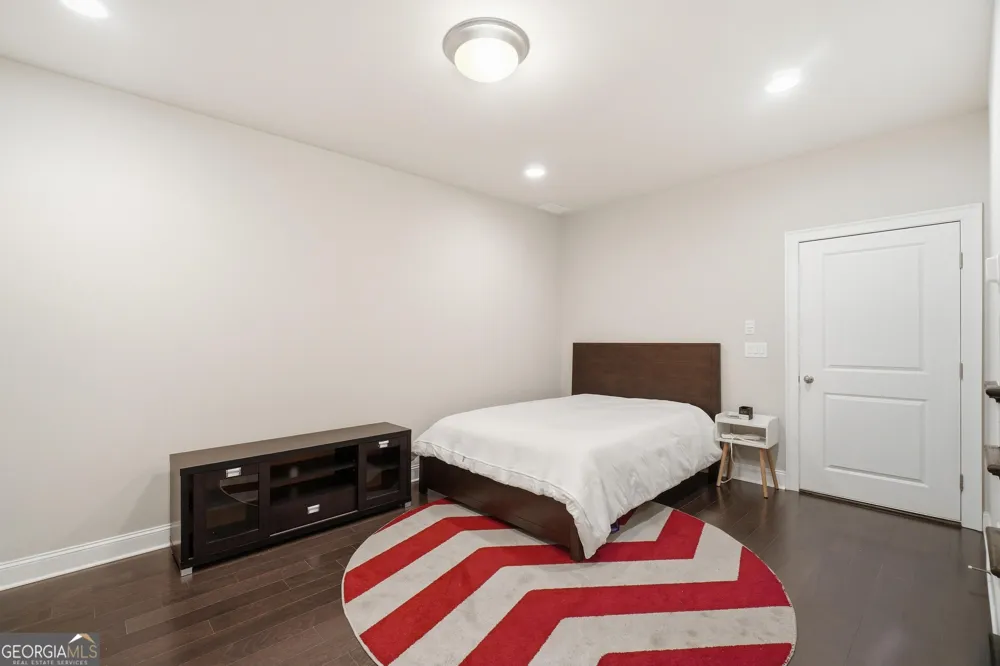 4245 Deming CIR Sandy Springs, GA 30342