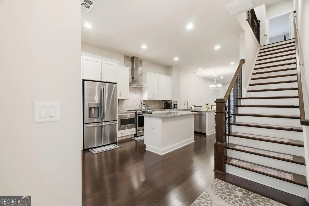 4245 Deming CIR Sandy Springs, GA 30342