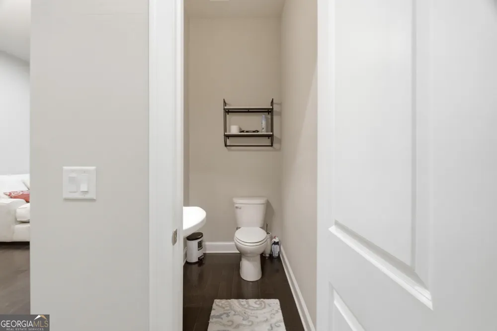 4245 Deming CIR Sandy Springs, GA 30342