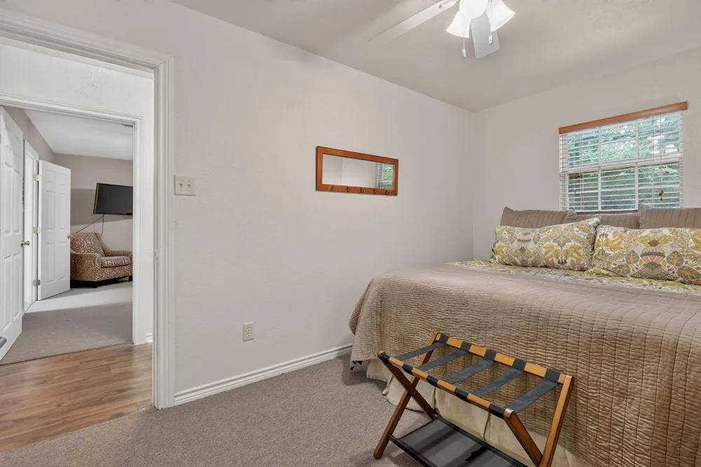 10329 Clyde Acord Road Franklin, TX 77856