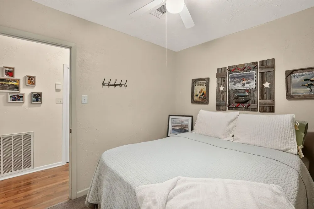 10329 Clyde Acord Road Franklin, TX 77856