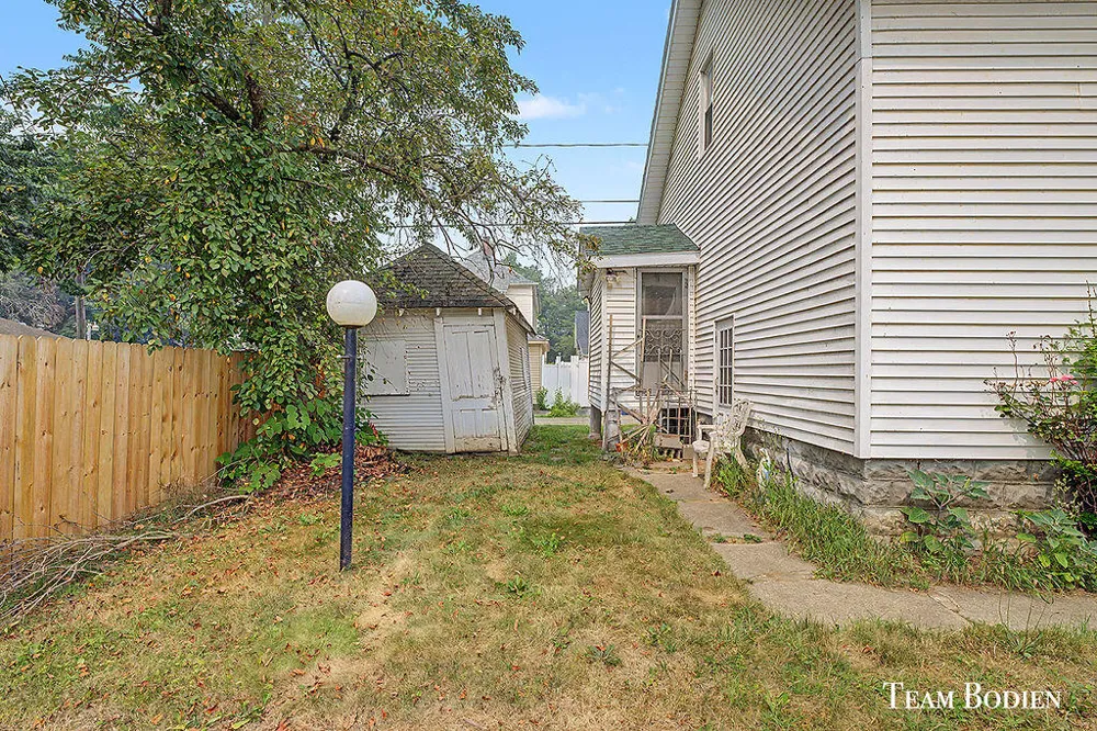 440 Webster Street NW Grand Rapids, MI 49504