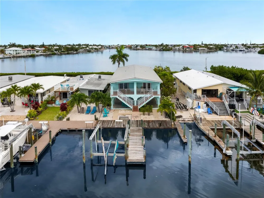 46 Sadowski Cswy Key Colony, FL 33051