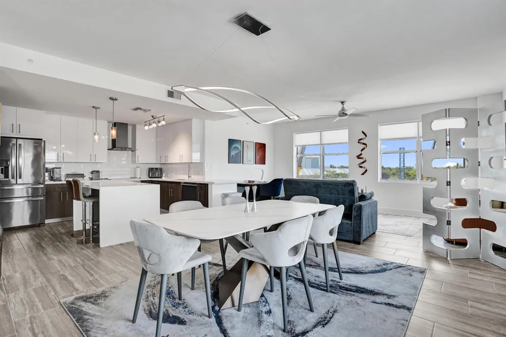 236 SE 5th Avenue #312 Delray Beach, FL 33483