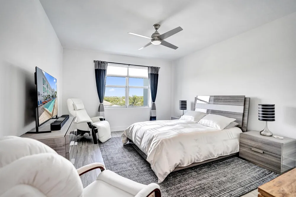 236 SE 5th Avenue #312 Delray Beach, FL 33483