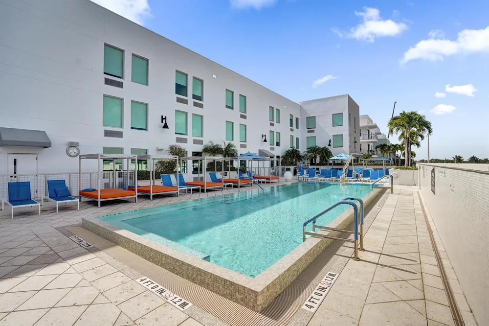236 SE 5th Avenue #312 Delray Beach, FL 33483