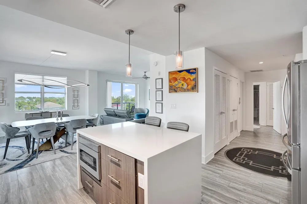 236 SE 5th Avenue #312 Delray Beach, FL 33483